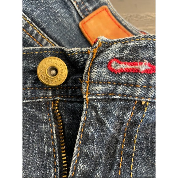 Tommy Hilfiger Boot Cut Distressed Jeans - Sz 6 - Picture 3 of 9